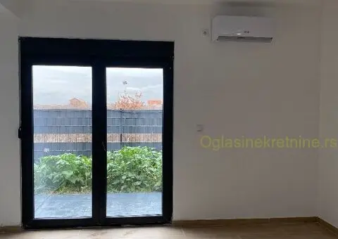 LUX DUPLEX U BEČMENU - 6/9