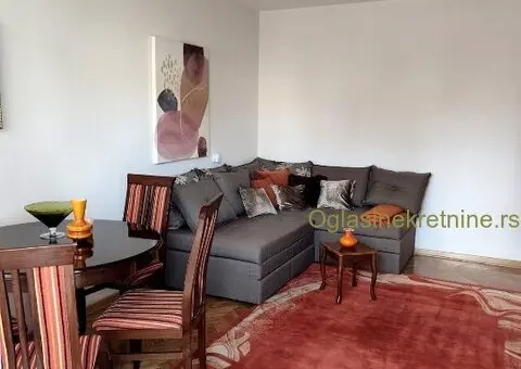 Izdajem dvosoban stan, Novi Beograd, Otona Zupančića 50 m2 - 2/8