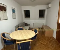 Dvosoban stan centar Novog Sada, namešten, parking