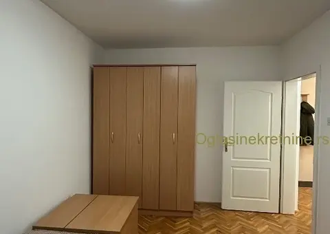 Dvosoban stan centar Novog Sada, namešten, parking - 5/9