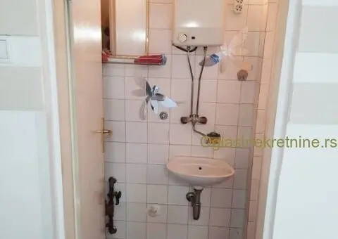 Banovo brdo, TC City hall, lokal 23 m2 - 4/12