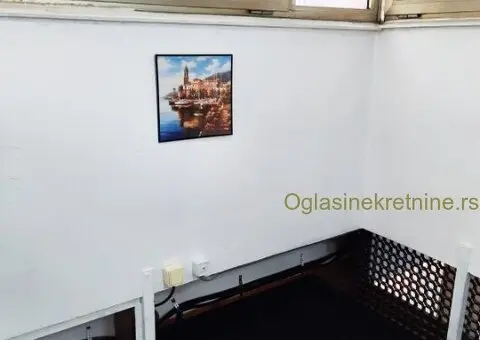 Banovo brdo, TC City hall, lokal 23 m2 - 12/12