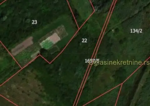 Prodaje se udeo u vlasništvu zemljišta, K.O. Krnjača - 2/3