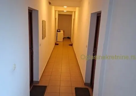 Stan u centru Barajeva, povrsina 53m2 - 2/15