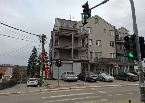 Stan u centru Barajeva, povrsina 53m2 - 4/15