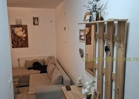 Stan u centru Barajeva, povrsina 53m2 - 9/15