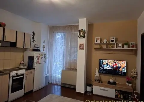 Stan u centru Barajeva, povrsina 53m2 - 10/15