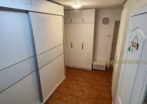 Prodajem stan u Pančevu, naselje Nova Misa - 2/15