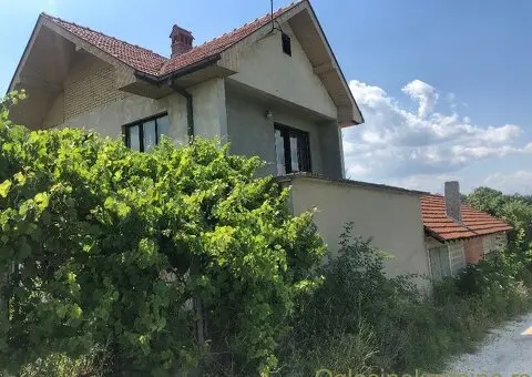 Kuća na Lubničkom brdu u Zaječaru - 10/13