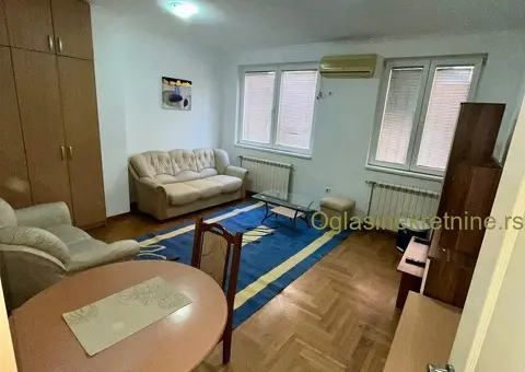 Jednosoban stan-garsonjera, Djeram - 3/6