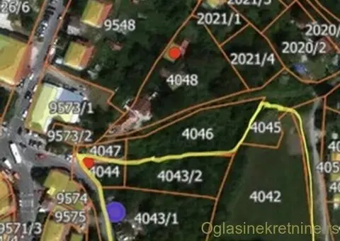 Parcele u centru Ripnja, kod supermarketa MAXI