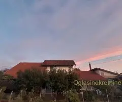 Prodajem kuću u Požarevcu – Cara Dušana, 130 m², 33 ara plac