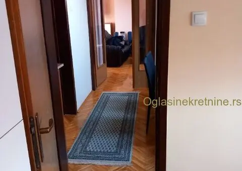 Izdajem stan u Borči (Drinske Divizije) - 6/8