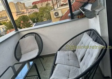 Stan sa galerijom u Novom Sad - 9/14