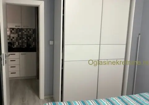 Moderan stan u Inđiji - 8/15