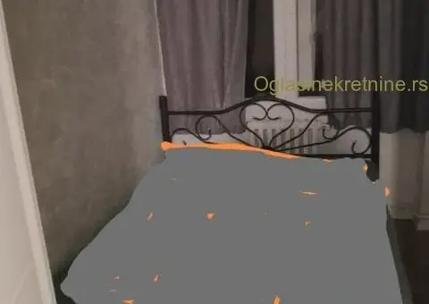 Dvosoban stan,Stari grad-Politika - 4/7