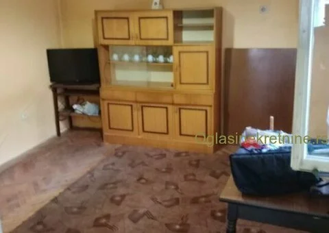 Prodajem kuću - 9/9