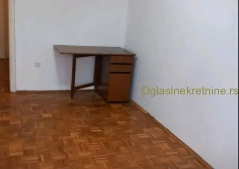 Stan u Borči - 4/11