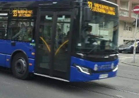 Trosoban stan na Voždovcu - 1/15