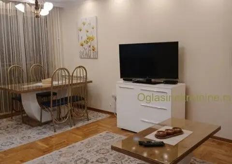 Trosoban stan na Voždovcu - 6/15