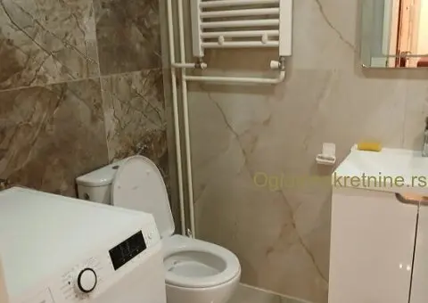 Trosoban stan na Voždovcu - 12/15