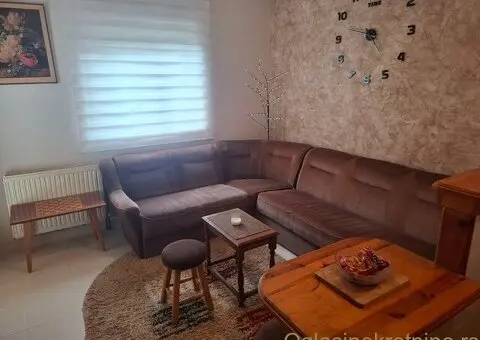 Prodajem stan na Zlatiboru 34m2 - 2/13