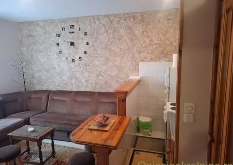 Prodajem stan na Zlatiboru 34m2 - 4/13