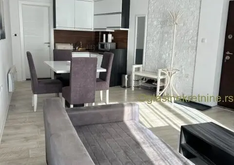 Prodajem LUX kompletno opremljen stan na Kopaoniku - 5/15